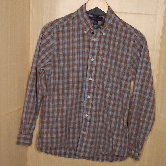 Tommy Hilfiger Mens Red Light Blue Plaid Long Sleeve Button Down Small - Picture 1 of 5